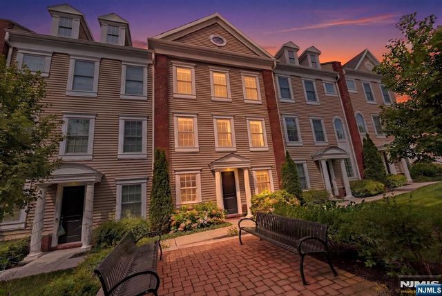 75 Roosevelt Drive, Wood Ridge, NJ 07075