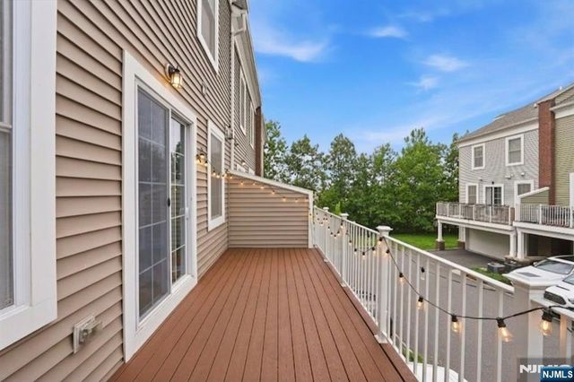 75 Roosevelt Drive, Wood Ridge, NJ 07075