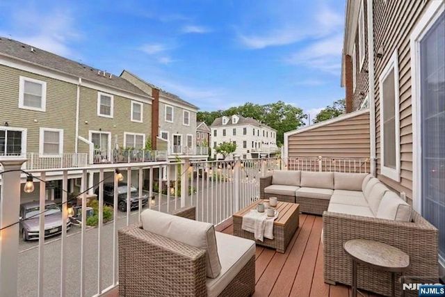 75 Roosevelt Drive, Wood Ridge, NJ 07075