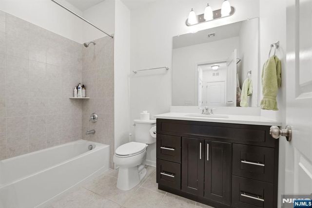 75 Roosevelt Drive, Wood Ridge, NJ 07075