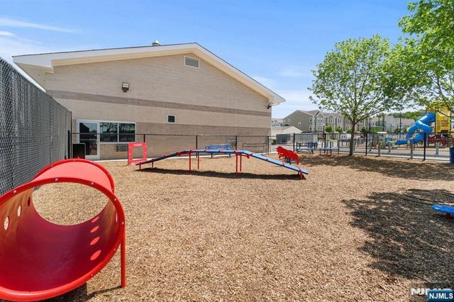 75 Roosevelt Drive, Wood Ridge, NJ 07075
