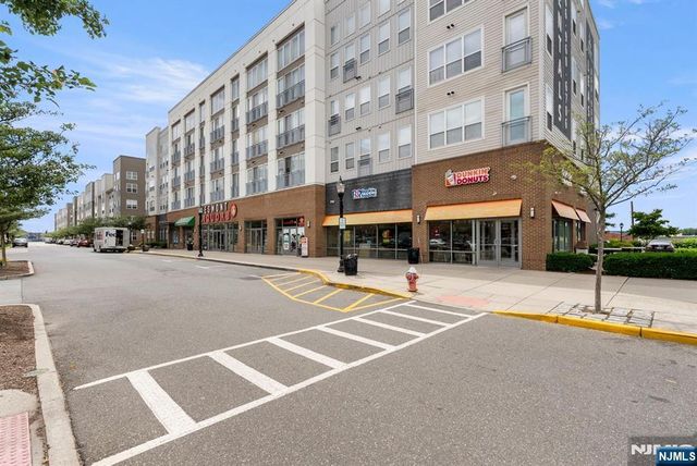 75 Roosevelt Drive, Wood Ridge, NJ 07075