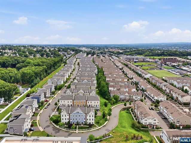 75 Roosevelt Drive, Wood Ridge, NJ 07075