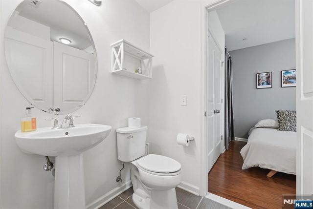 75 Roosevelt Drive, Wood Ridge, NJ 07075