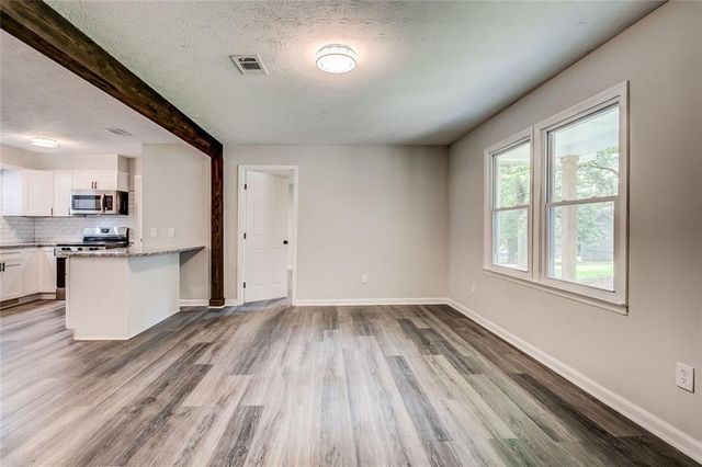 324 Laurel Lane, Stockbridge, GA 30281
