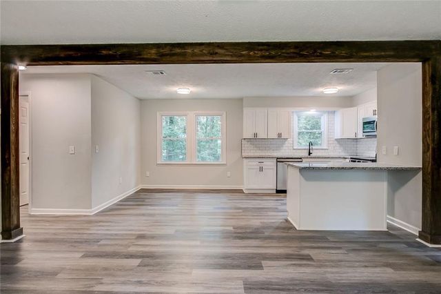 324 Laurel Lane, Stockbridge, GA 30281