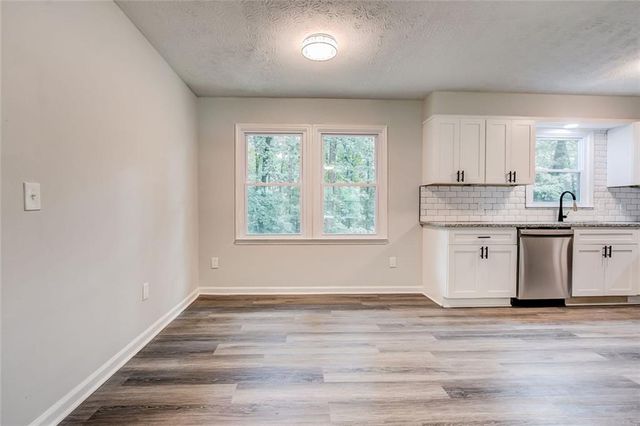 324 Laurel Lane, Stockbridge, GA 30281