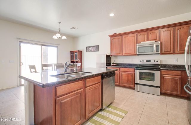 7614 S 69TH Drive, Laveen, AZ 85339