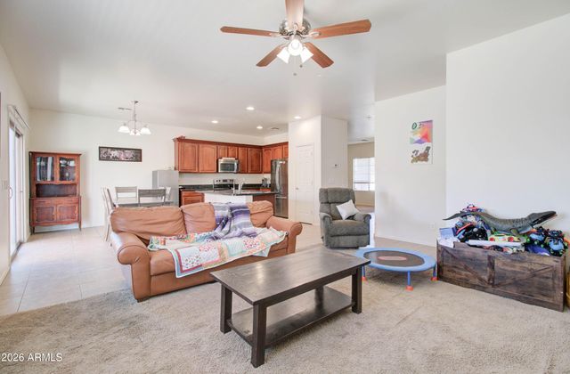 7614 S 69TH Drive, Laveen, AZ 85339