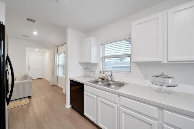 5410 Logan Dale Drive, Brookshire, TX 77423