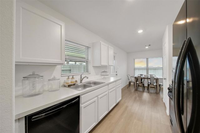 5410 Logan Dale Drive, Brookshire, TX 77423