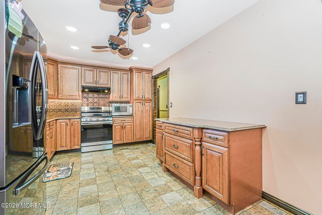 66 Cedar Swamp Road, Jackson, NJ 08527