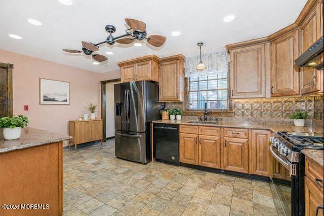 66 Cedar Swamp Road, Jackson, NJ 08527