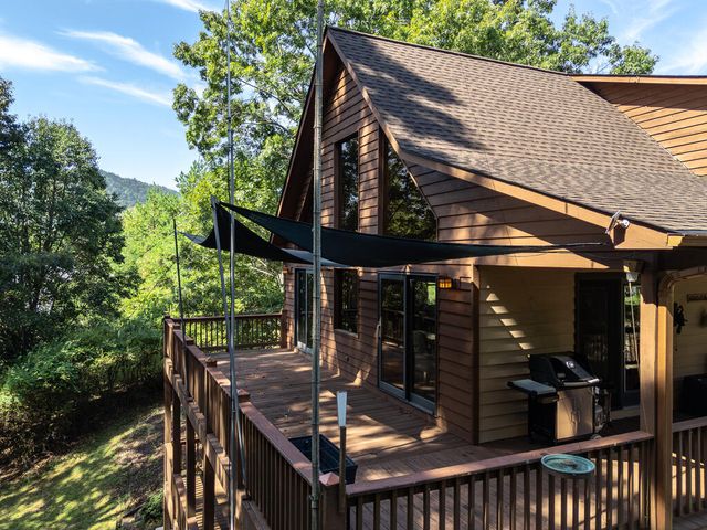50 Red Bud Lane, Murphy, NC 28906