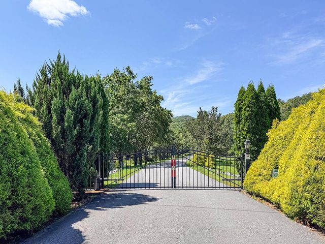 50 Red Bud Lane, Murphy, NC 28906