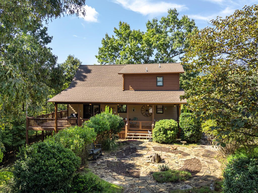 50 Red Bud Lane, Murphy, NC 28906