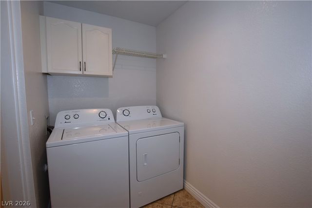 2624 Twin Pines Avenue, Henderson, NV 89074