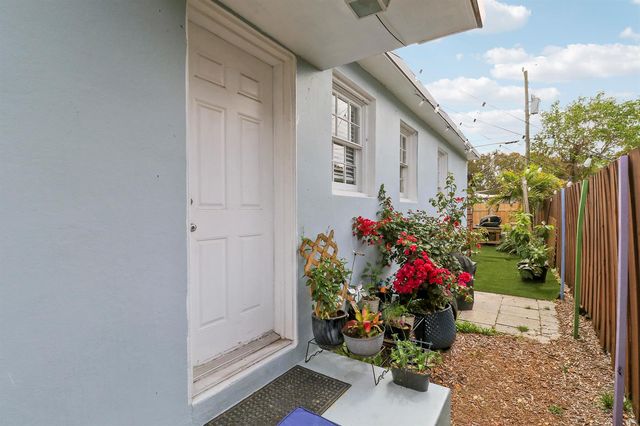 3619 Spruce Avenue, West Palm Beach, FL 33407