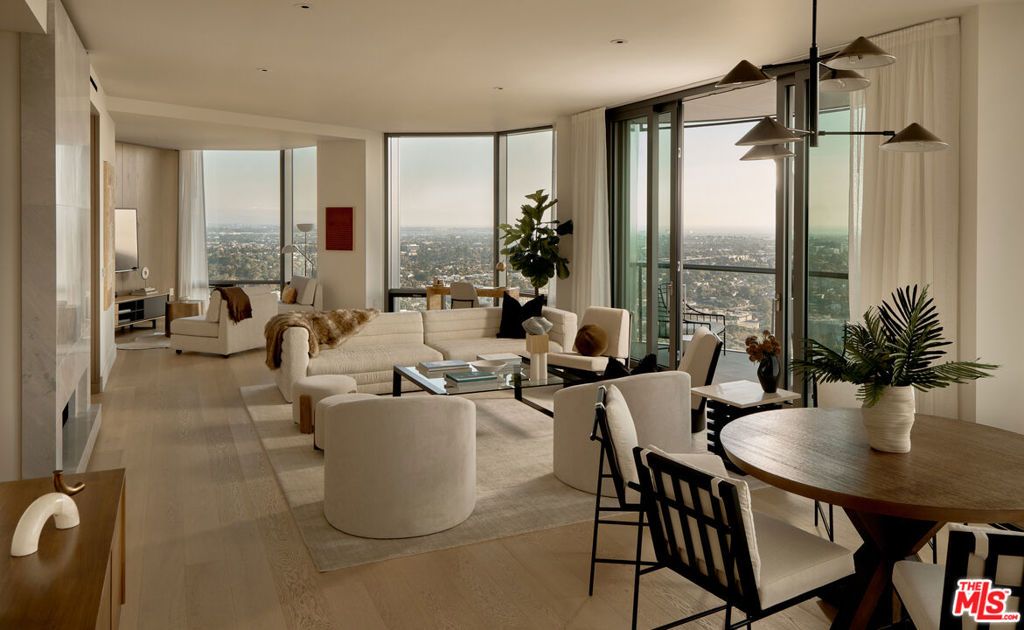 211 W Elm Court 29C, Los Angeles, CA 90067