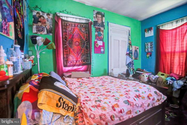 217 E WASHINGTON ST, Chambersburg, PA 17201