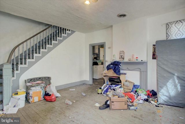 217 E WASHINGTON ST, Chambersburg, PA 17201