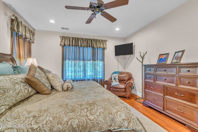 40 Bunker Hill Drive, Allentown, NJ 08501