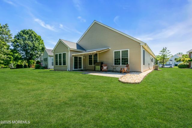 40 Bunker Hill Drive, Allentown, NJ 08501