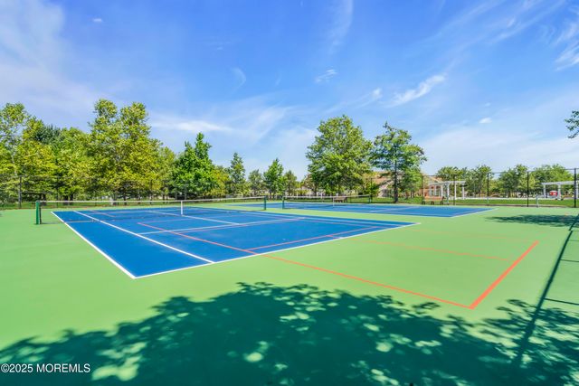 40 Bunker Hill Drive, Allentown, NJ 08501