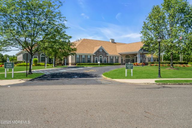 40 Bunker Hill Drive, Allentown, NJ 08501