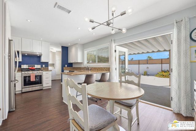 43180 Virginia Avenue, Palm Desert, CA 92211