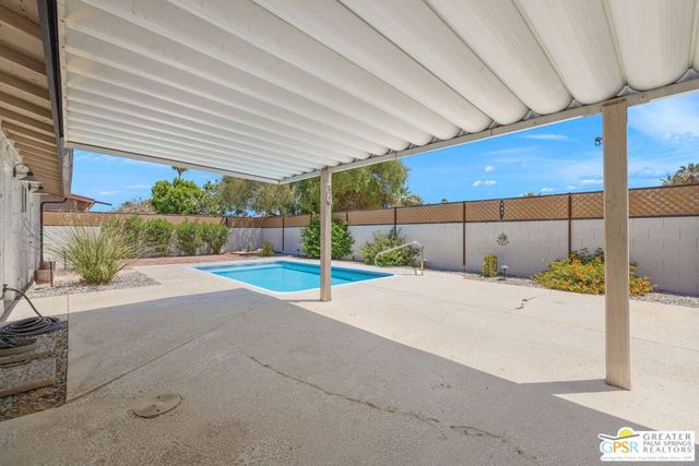 43180 Virginia Avenue, Palm Desert, CA 92211