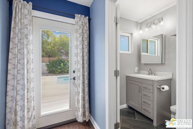 43180 Virginia Avenue, Palm Desert, CA 92211