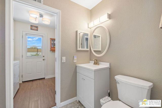 43180 Virginia Avenue, Palm Desert, CA 92211