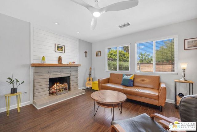 43180 Virginia Avenue, Palm Desert, CA 92211