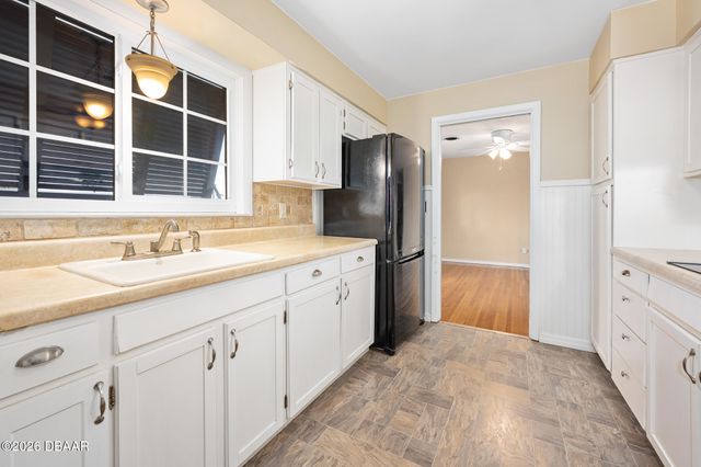 1125 Bel Aire Drive, Daytona Beach, FL 32118