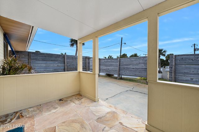 1125 Bel Aire Drive, Daytona Beach, FL 32118