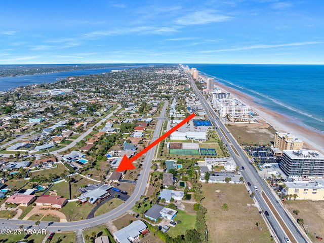 1125 Bel Aire Drive, Daytona Beach, FL 32118