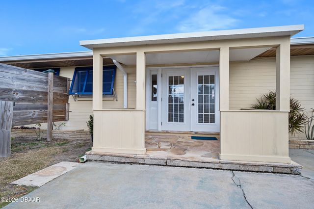 1125 Bel Aire Drive, Daytona Beach, FL 32118