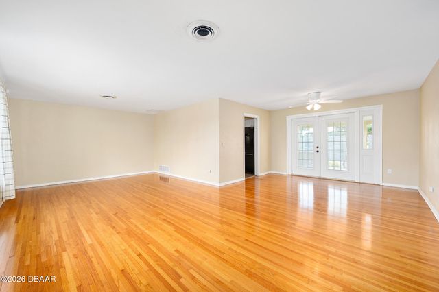 1125 Bel Aire Drive, Daytona Beach, FL 32118