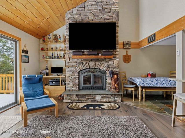 13 Brainard Ridge Road, Windham, NY 12496