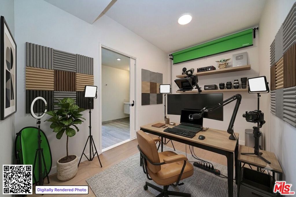 Image 9 of property listing at 1050 S Grand Avenue 1008, Los Angeles, CA 90015