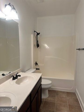 1205 Pebble Rock Road, Hampton, GA 30228