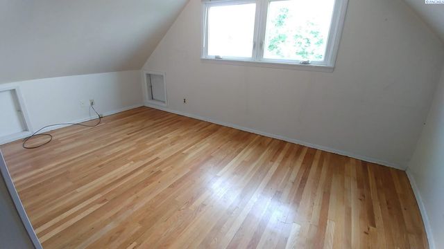 1225 NE Orchard Dr, Pullman, WA 99163