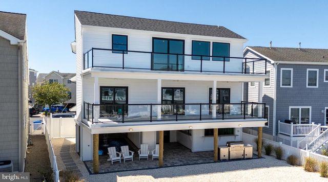 1426 PAUL BLVD, Manahawkin, NJ 08050