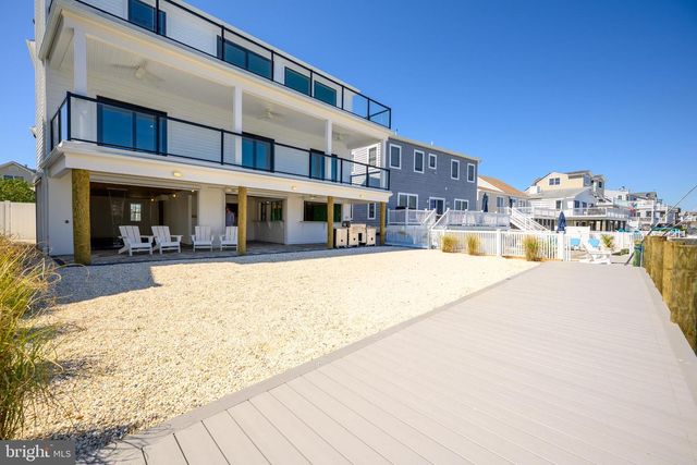 1426 PAUL BLVD, Manahawkin, NJ 08050