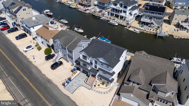 1426 PAUL BLVD, Manahawkin, NJ 08050