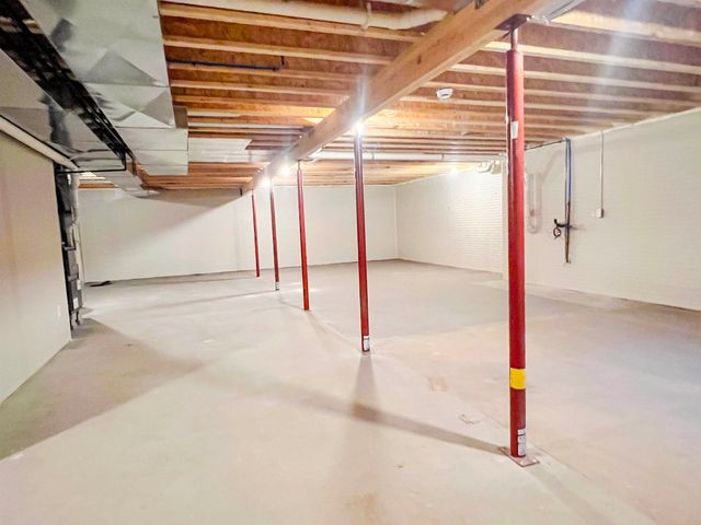 435 Fairlane Street, Harrison, MI 48625