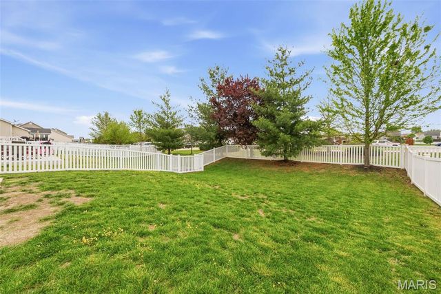 3424 Charlestowne Crossing Drive, St Charles, MO 63301