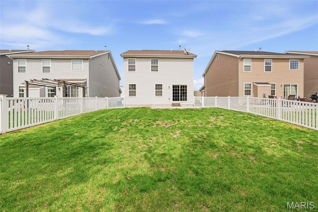 3424 Charlestowne Crossing Drive, St Charles, MO 63301