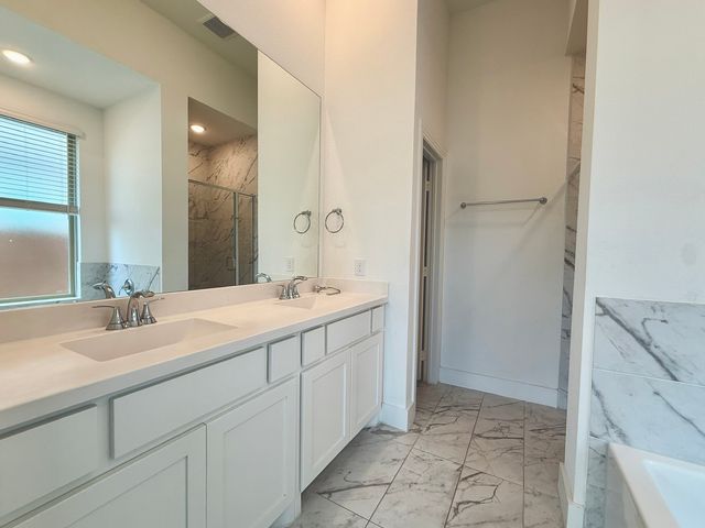 1817 Horseshoe Lane, Van Alstyne, TX 75495